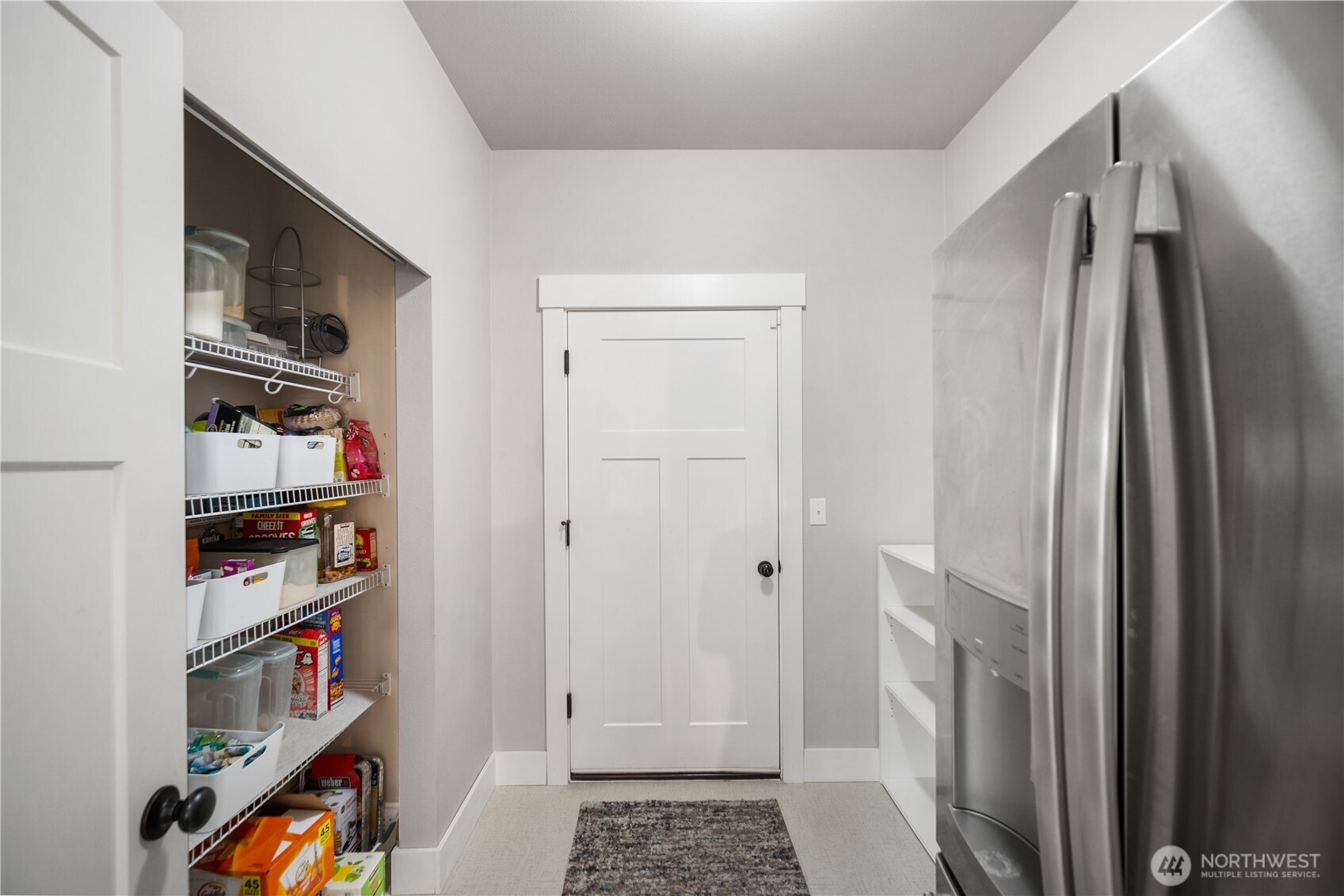 14919 Benton Loop Sumner, WA 98390 - Photo 10 of 36 Gallery Image 10