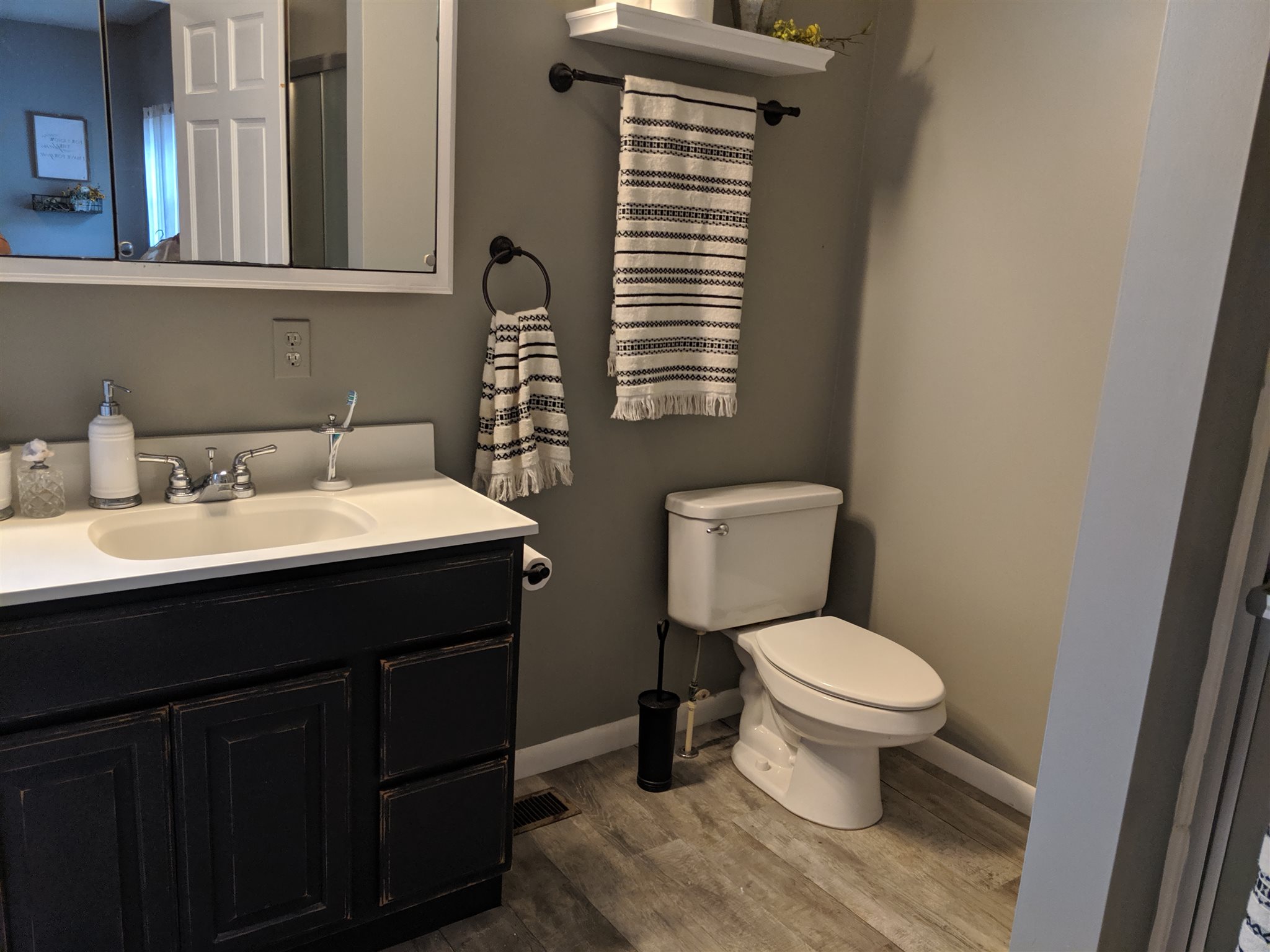 515 Line Street Decatur, IN 46733 - Photo 6 of 24