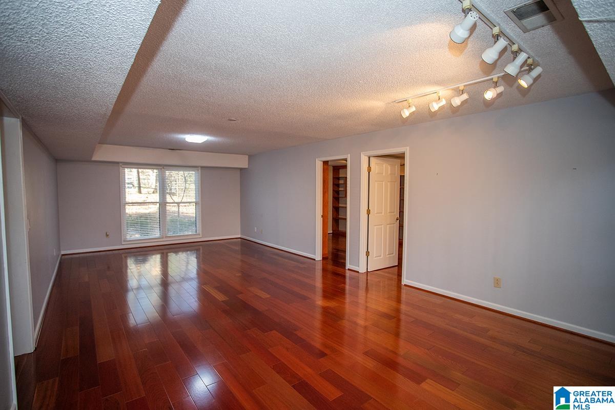 724 Dividing Ridge Drive Birmingham, AL 35244 - Photo 36 of 52