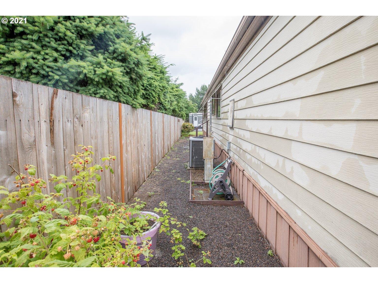 3173 U Street Springfield, OR 97477 - Photo 23 of 30