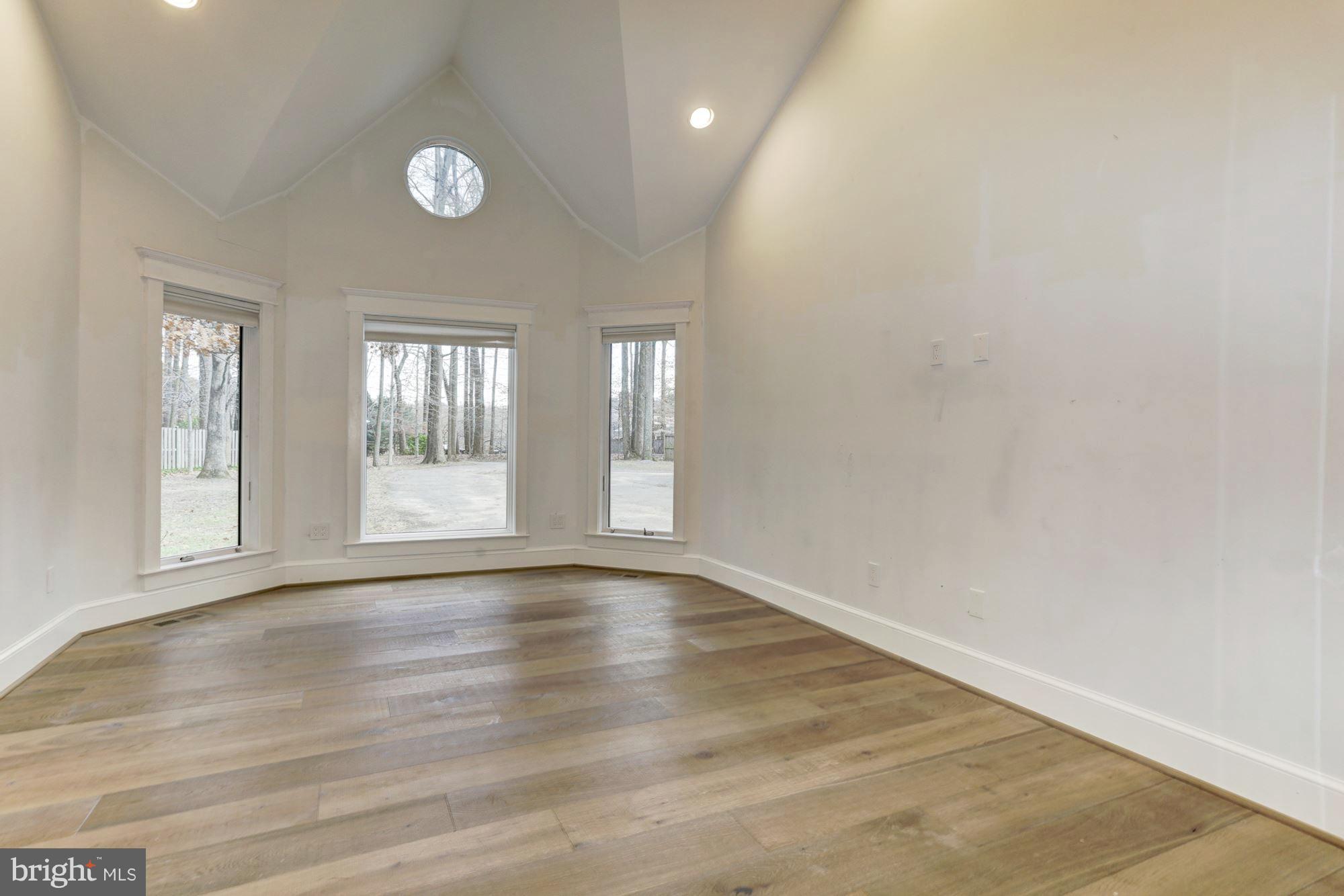 18 Barn Ridge Court Silver Spring, MD 20906 - Photo 14 of 46 Family Room