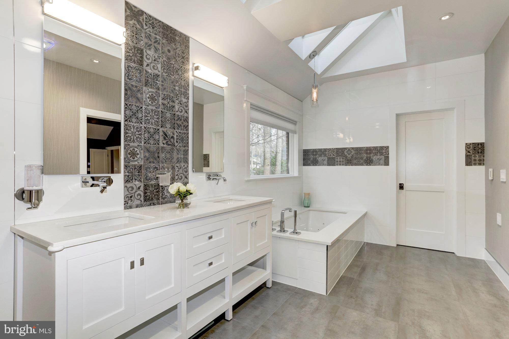 18 Barn Ridge Court Silver Spring, MD 20906 - Photo 21 of 46 Arctic White Countertops and Heated Floors