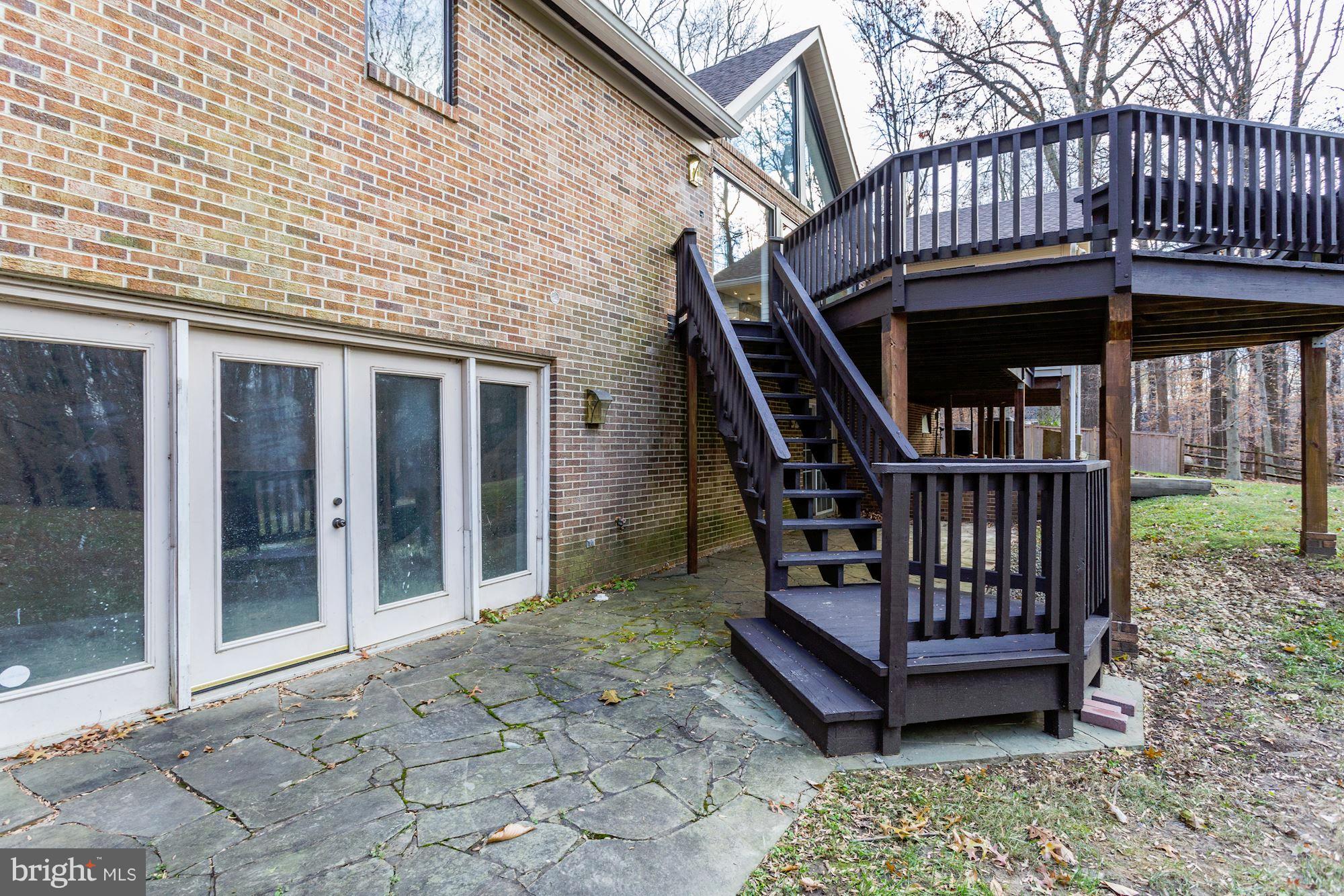 18 Barn Ridge Court Silver Spring, MD 20906 - Photo 44 of 46 Walk-out exit to the private backyard