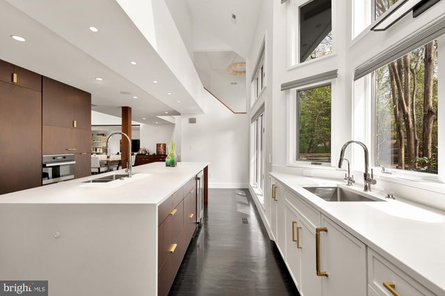 $2,665,000 | 1934 Massachusetts Avenue, McLean, VA 22101