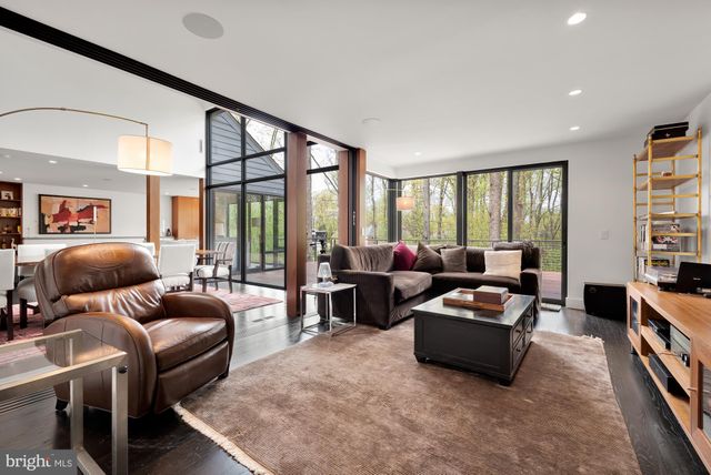 $2,665,000 | 1934 Massachusetts Avenue, McLean, VA 22101