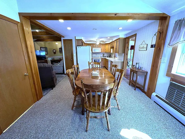 $525,000 | 17 Maplewood Avenue, Rochester, NH 03867