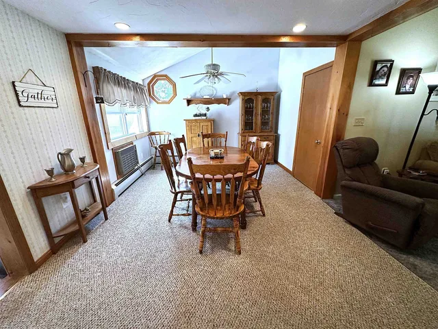 $525,000 | 17 Maplewood Avenue, Rochester, NH 03867