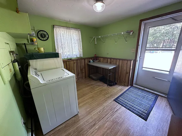 $525,000 | 17 Maplewood Avenue, Rochester, NH 03867