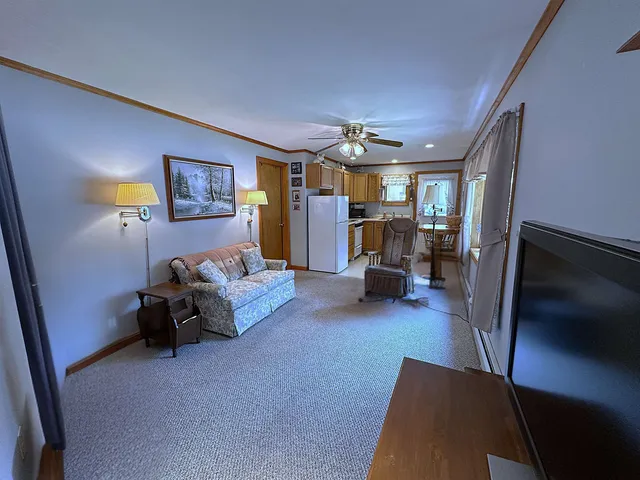 $525,000 | 17 Maplewood Avenue, Rochester, NH 03867