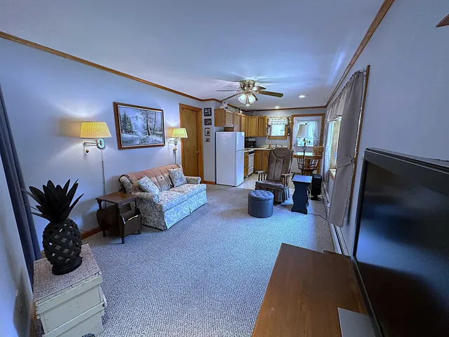 $525,000 | 17 Maplewood Avenue, Rochester, NH 03867