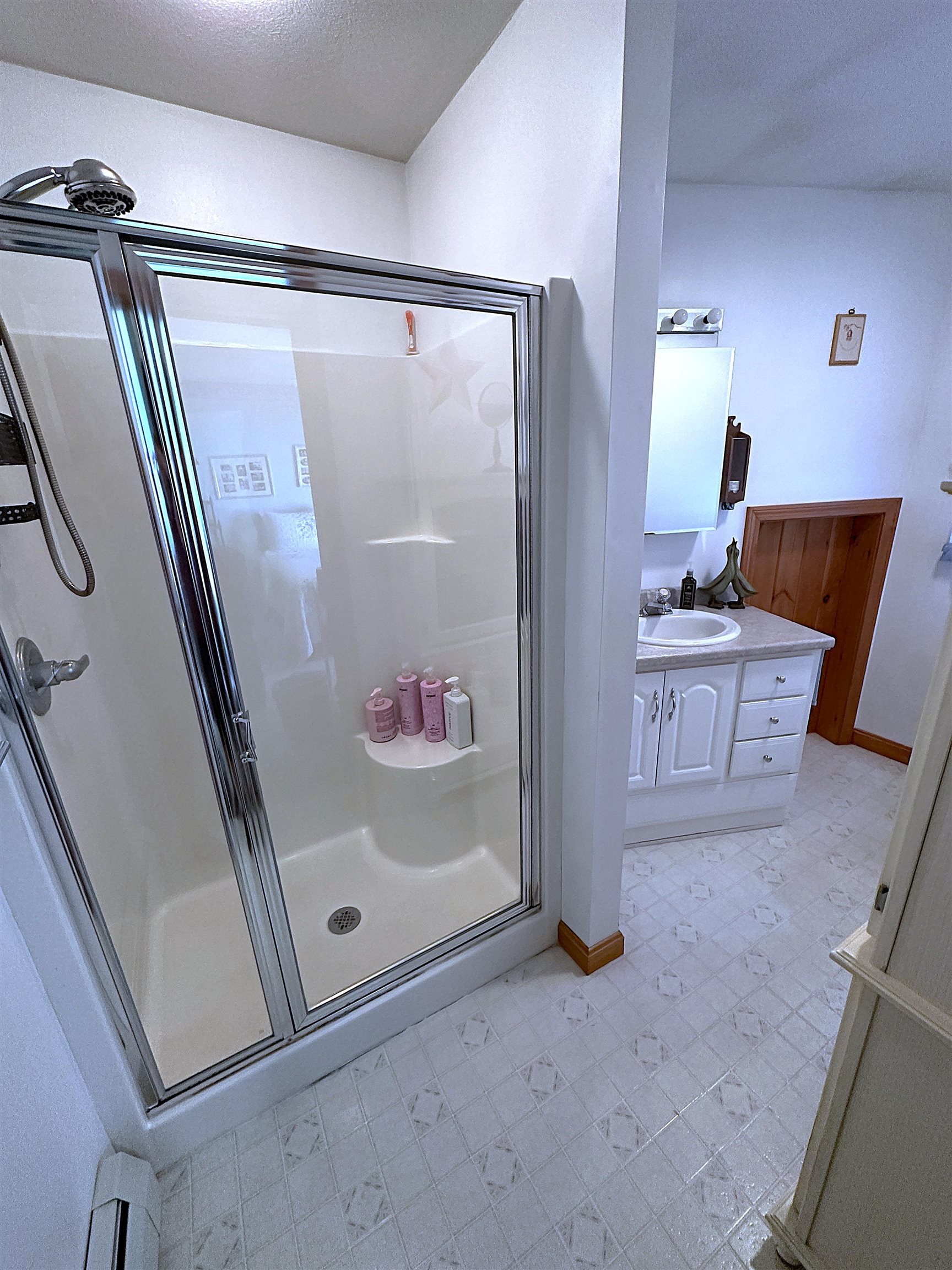 17 Maplewood Avenue Rochester, NH 03867 - Photo 50 of 60