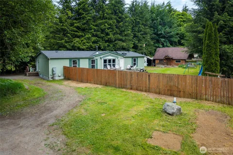 $475,000 | 22221 South Forest Loop Road, Granite Falls, WA 98252