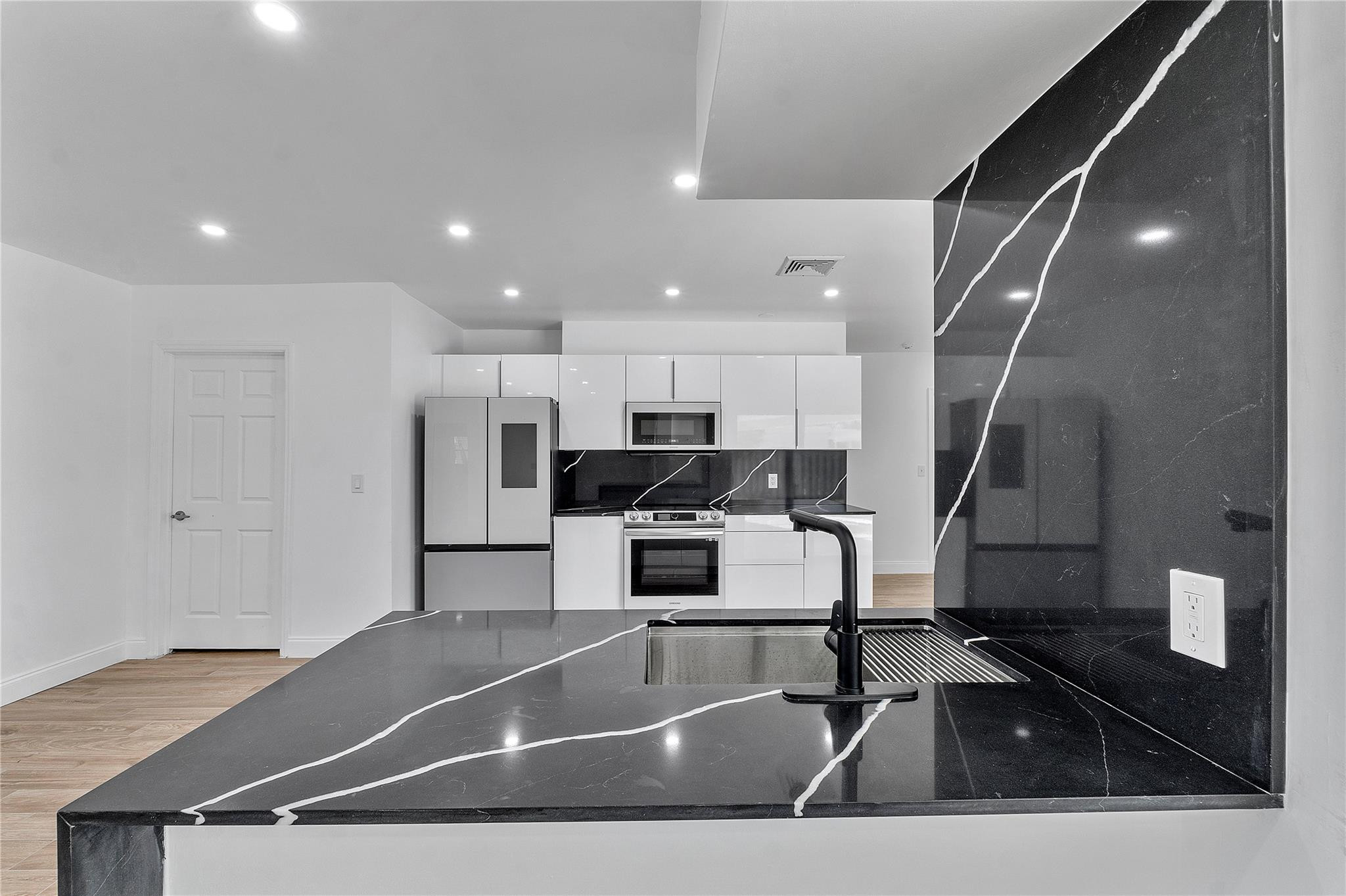 400 Southwest 9th Avenue Boca Raton, FL 33486 - Photo 20 of 35 Photo 20