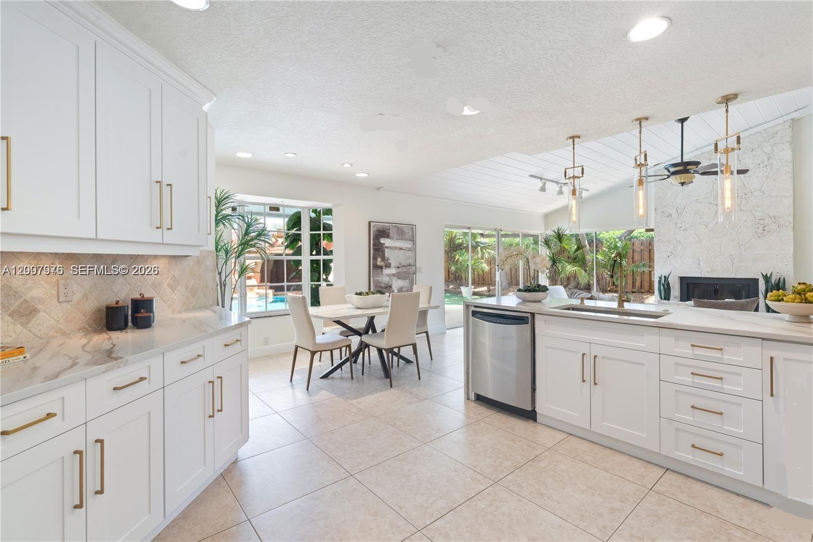 2900 Northwest 25th Way Boca Raton, FL 33434 - Photo 10 of 36
