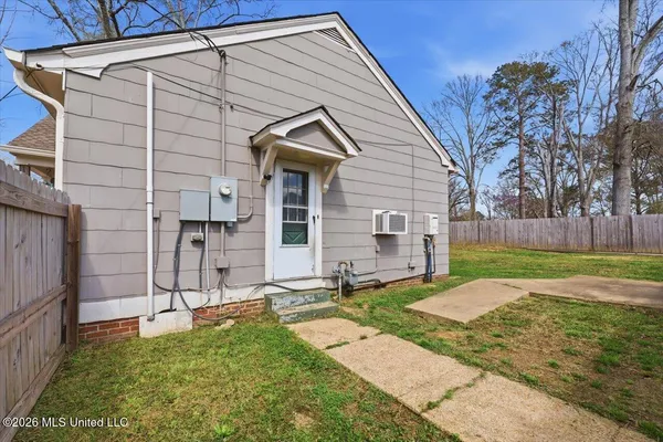 $135,000 | 611 North East Street, Mendenhall, MS 39114