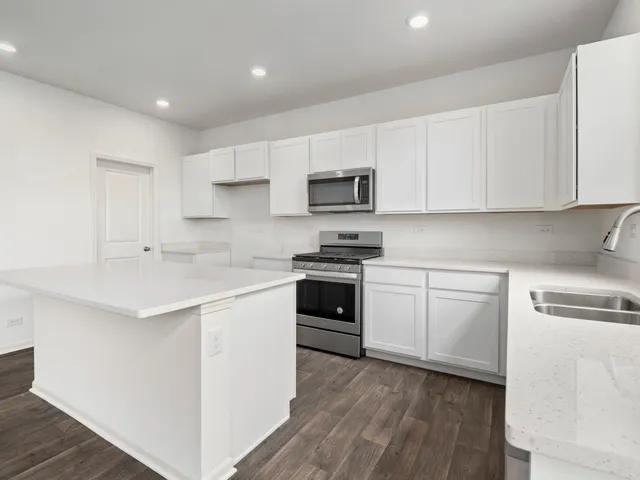 $499,900 | 1814 Peyton Terrace, Shorewood, IL 60404