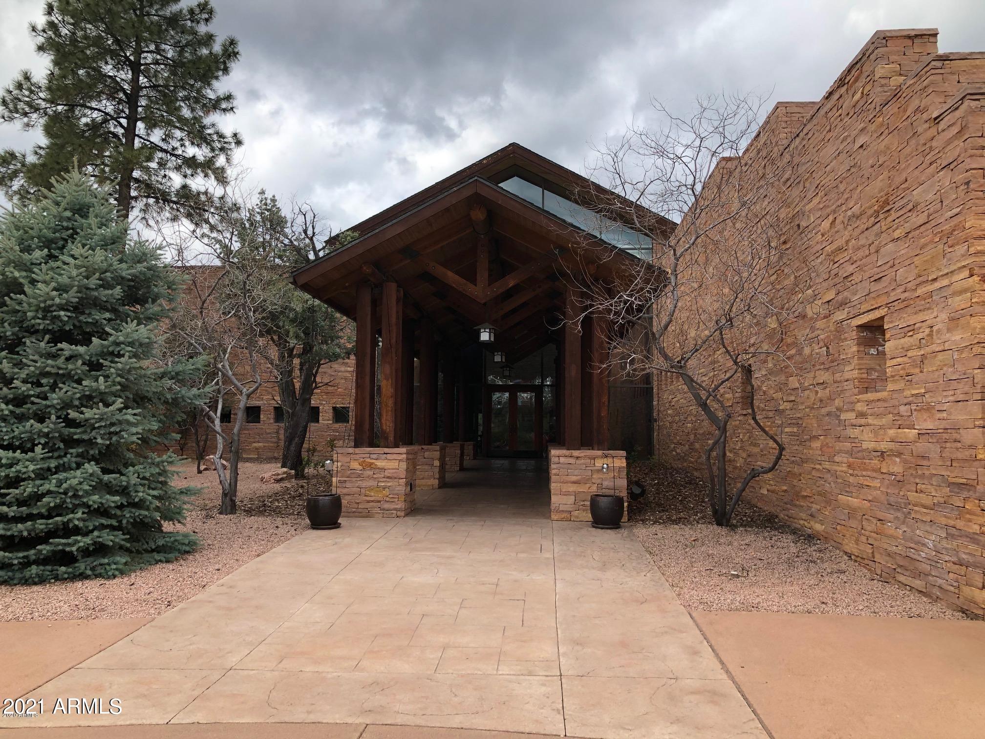 603 Club Drive, Unit 3 Payson, AZ 85541 - Photo 12 of 25 a view of a terrace