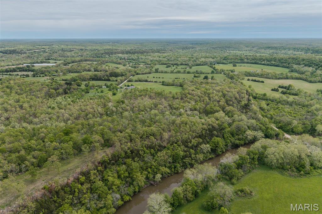 81 Indian Crk Loop Buffalo, MO 65622 - Photo 11 of 39