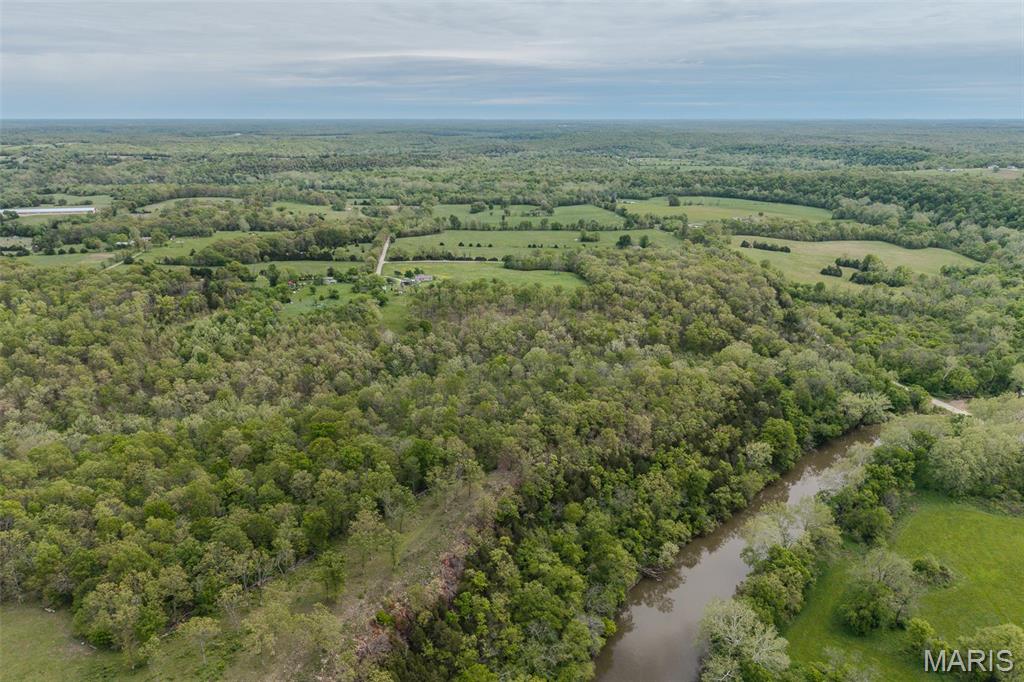 81 Indian Crk Loop Buffalo, MO 65622 - Photo 12 of 39