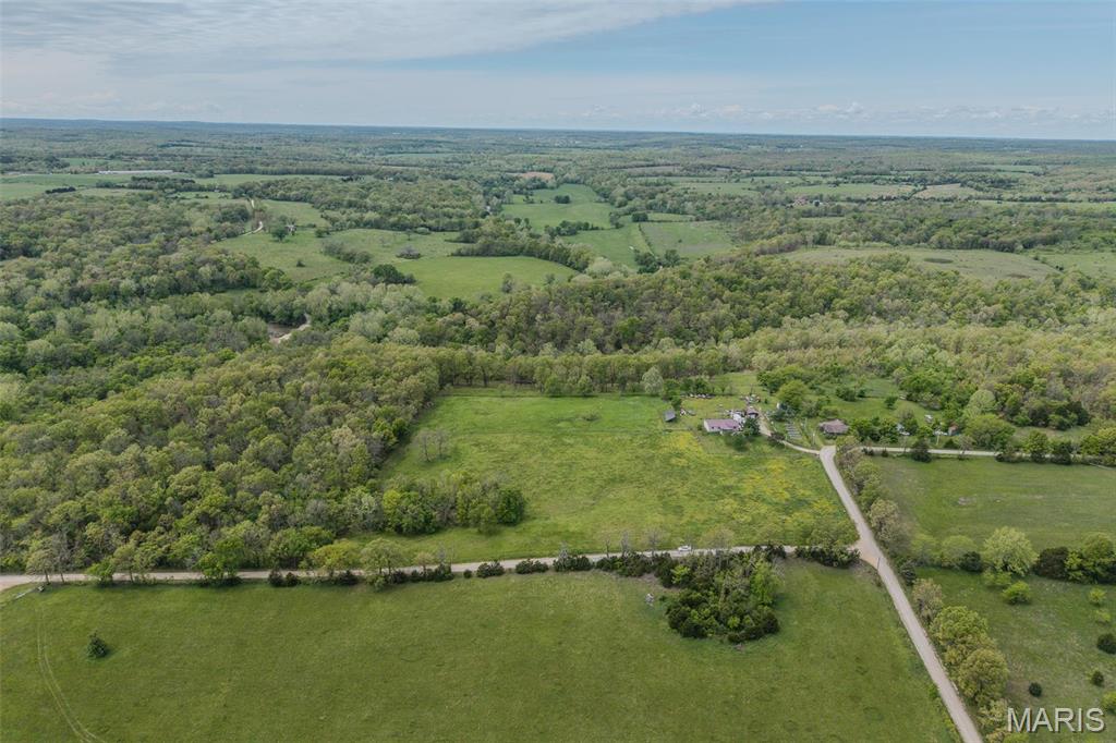 81 Indian Crk Loop Buffalo, MO 65622 - Photo 21 of 39