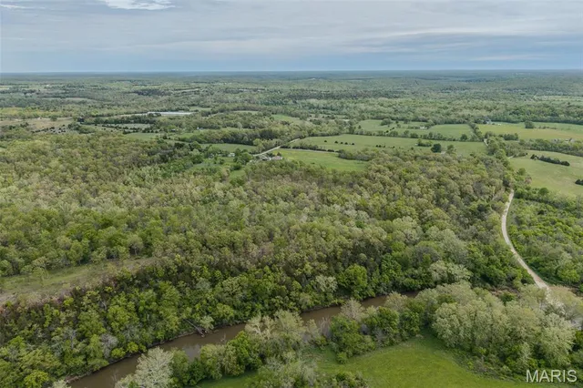 $120,000 | 81 Indian Crk Loop, Buffalo, MO 65622