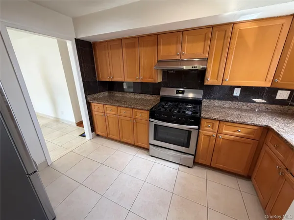 $3,300 | 83-11 169th Street | Jamaica Hillcrest