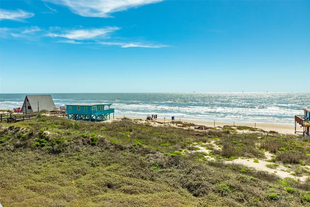 $729,900 | 510 Point Lookout, Surfside Beach, TX 77541