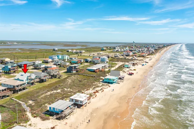 $729,900 | 510 Point Lookout, Surfside Beach, TX 77541