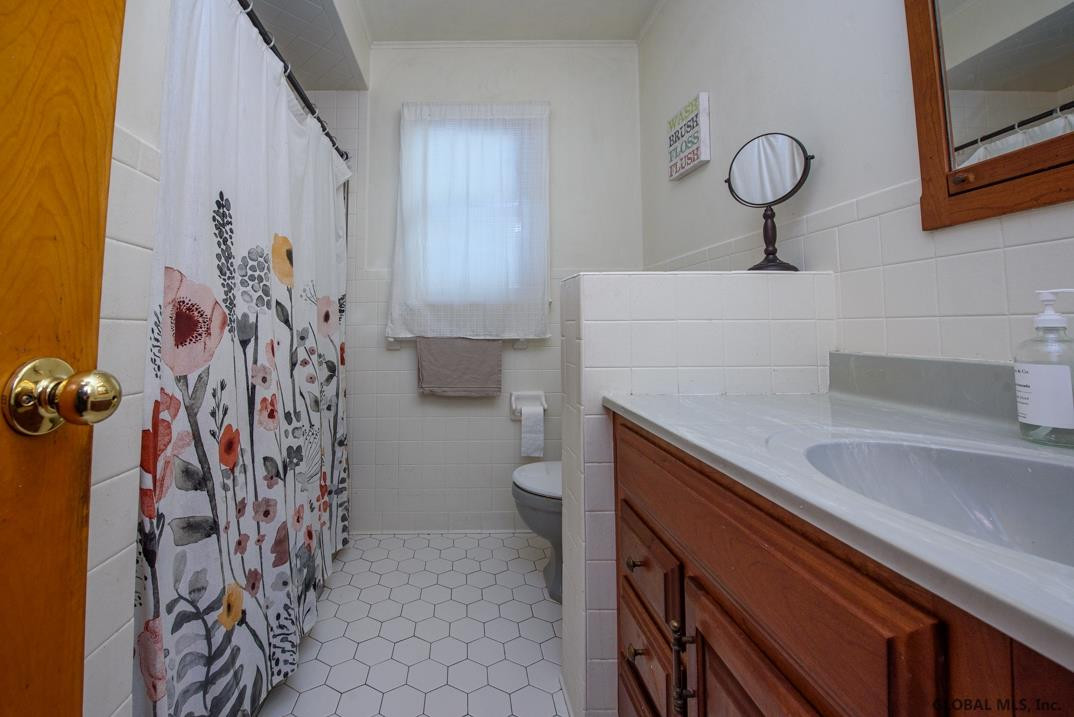 48 Lisha Kill Road Colonie, NY 12205 - Photo 14 of 21 Photo 15