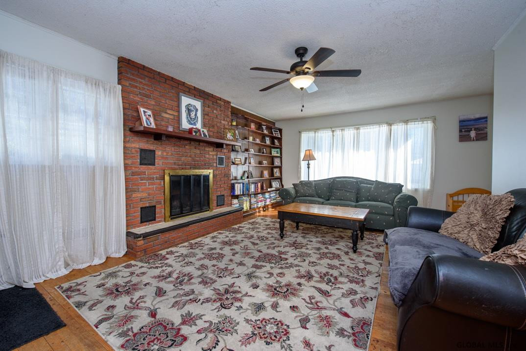 48 Lisha Kill Road Colonie, NY 12205 - Photo 16 of 21 Photo 17