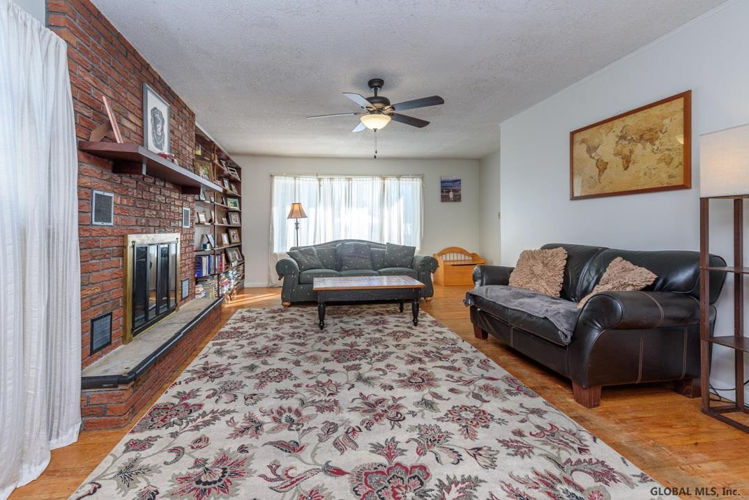 48 Lisha Kill Road Colonie, NY 12205 - Photo 17 of 21 Photo 19