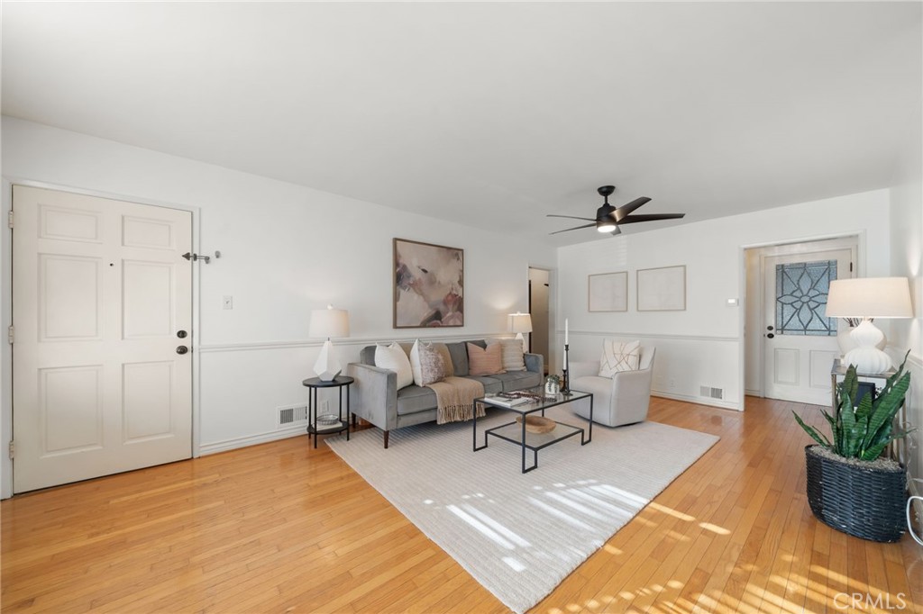 2027 East Appleton Street, Unit 1 Long Beach, CA 90803 - Photo 20 of 24