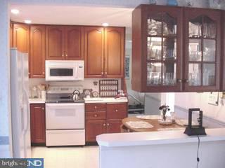 15 Lawrence Road Audubon, PA 19403 - Photo 3 of 5 Gallery Image 3