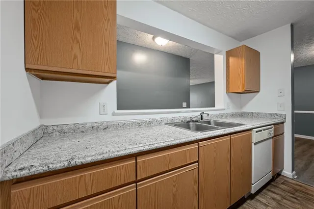 $117,500 | 3303 Par 3 Way, Lithonia, GA 30038