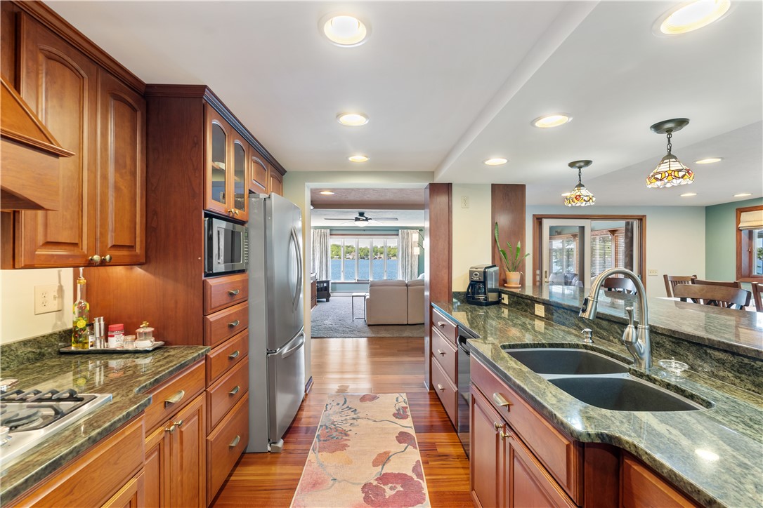 4240 East Lake Road Livonia, NY 14487 - Photo 7 of 42