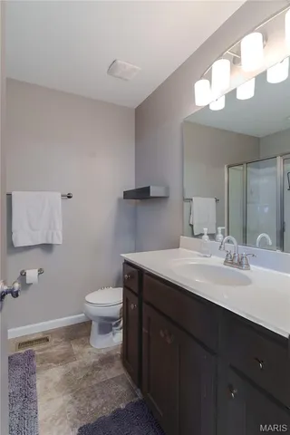 $355,000 | 1042 Palisades Lane, Pacific, MO 63069