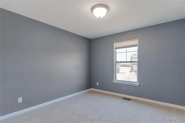 $355,000 | 1042 Palisades Lane, Pacific, MO 63069