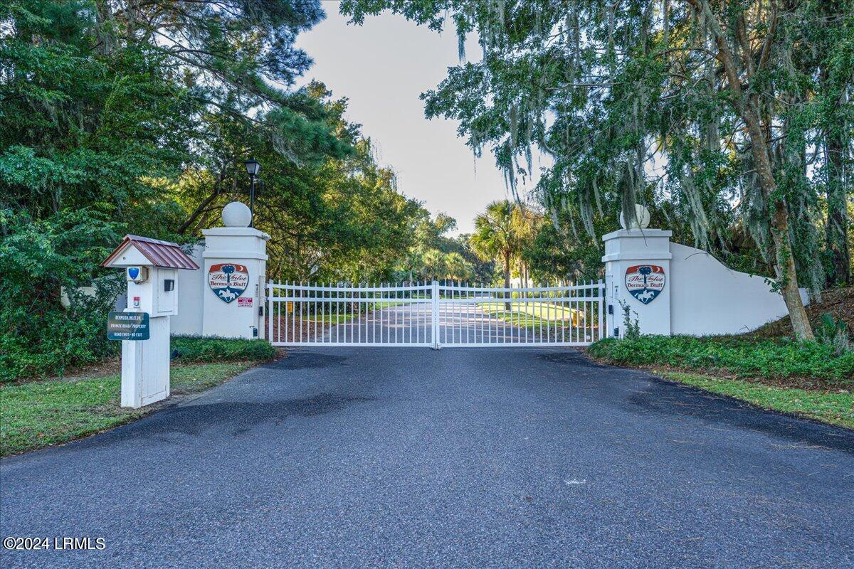 15 Bermuda Inlet Drive St. Helena Island, SC 29920 - Photo 3 of 11 01-15 Bermuda Inlet Dr (7)