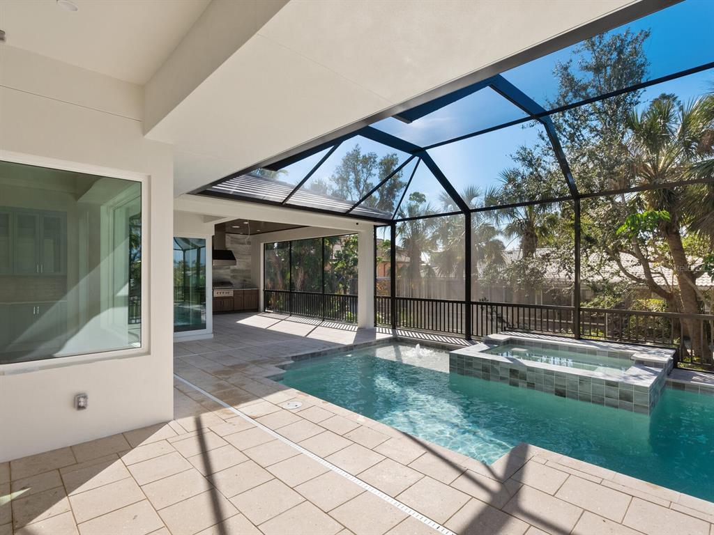 616 Mangrove Point Road Siesta Key, FL 34242 - Photo 37 of 58 Gallery Image 37