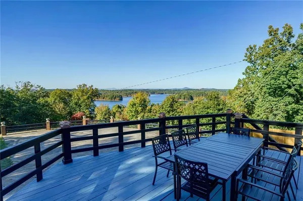 $1,650,000 | 2316 Mountain Crest Place, Gainesville, GA 30501