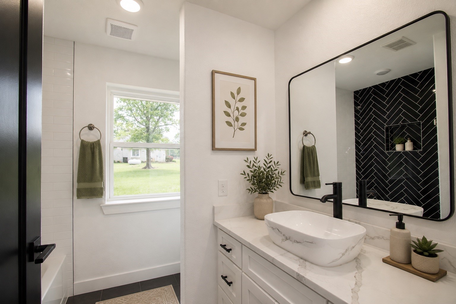 54 Windmill Road Hempstead, TX 77445 - Photo 13 of 26 Guest Bathroom (First floor)