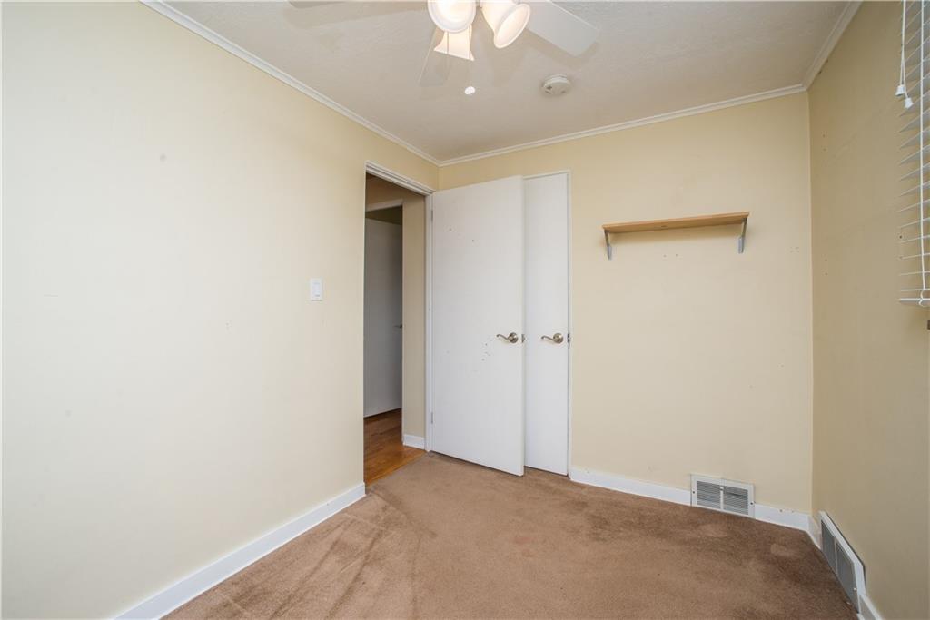 3730 Willett Road Pittsburgh, PA 15227 - Photo 13 of 25