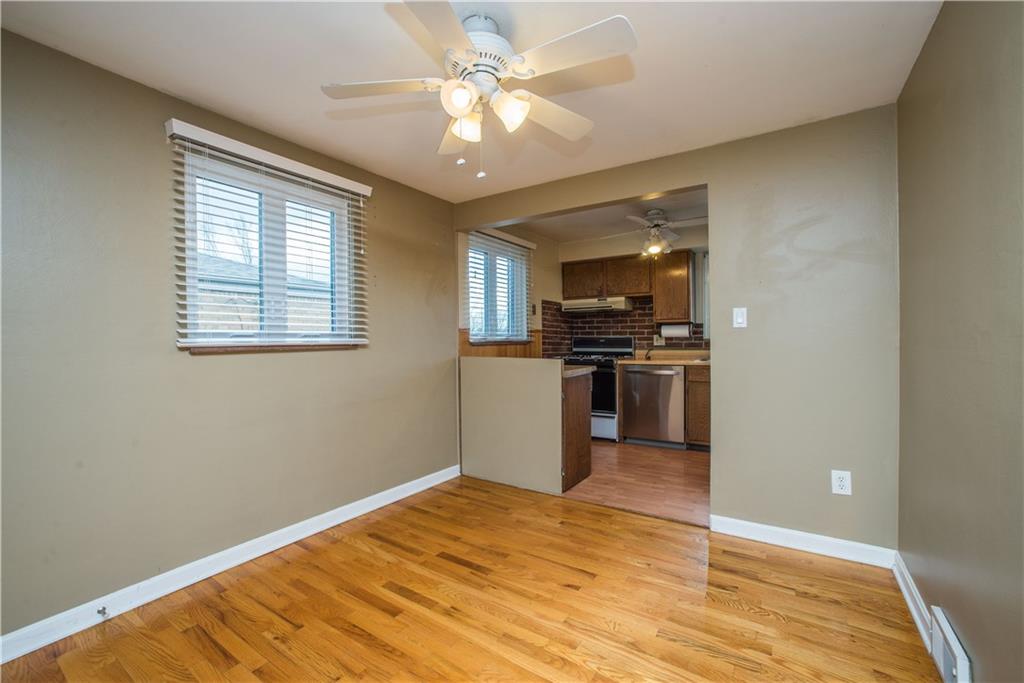 3730 Willett Road Pittsburgh, PA 15227 - Photo 6 of 25