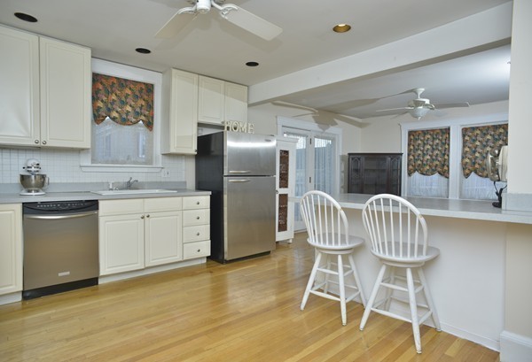 37 Bayfield Road Quincy, MA 02171 - Photo 5 of 19 Gallery Image 5