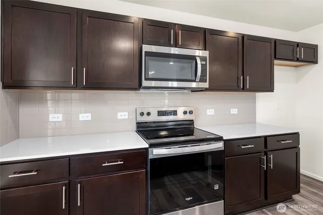 $449,990 | 1356 Salzer Crk Drive, Centralia, WA 98531