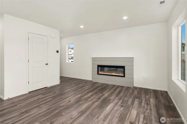 $449,990 | 1356 Salzer Crk Drive, Centralia, WA 98531