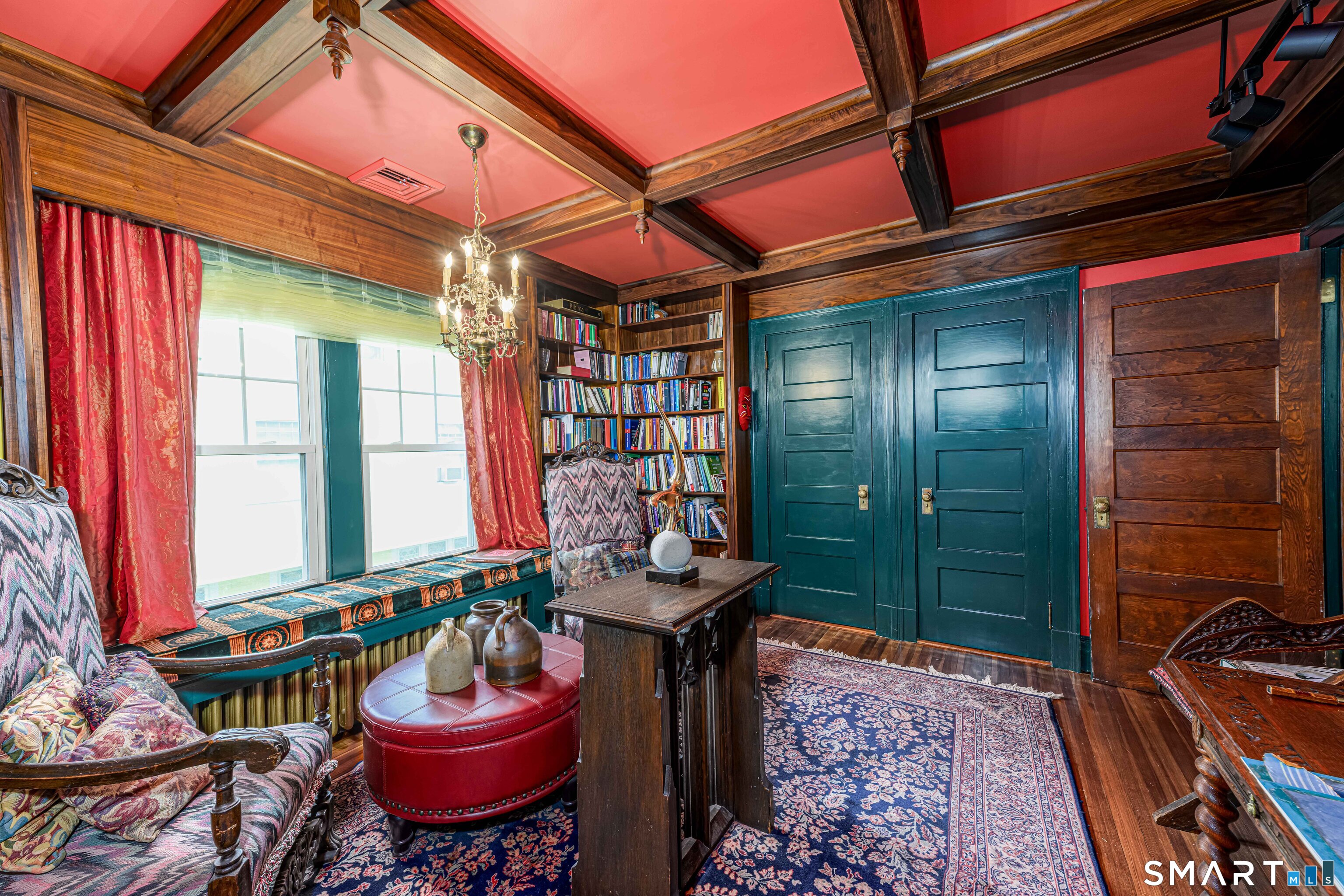166 Lincoln Street New Britain, CT 06052 - Photo 27 of 40 a room with musical instruments