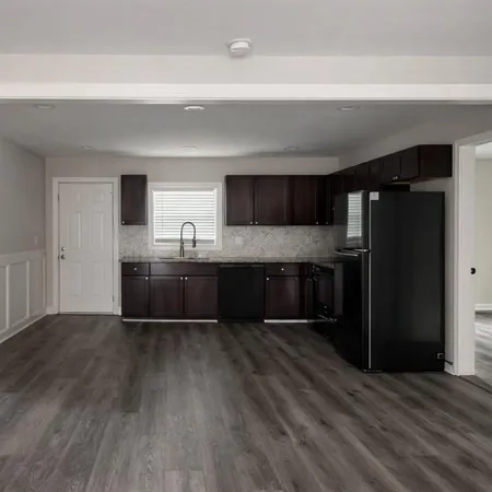 $1,675 | 16 Wadley Street Northwest, Atlanta, GA 30314