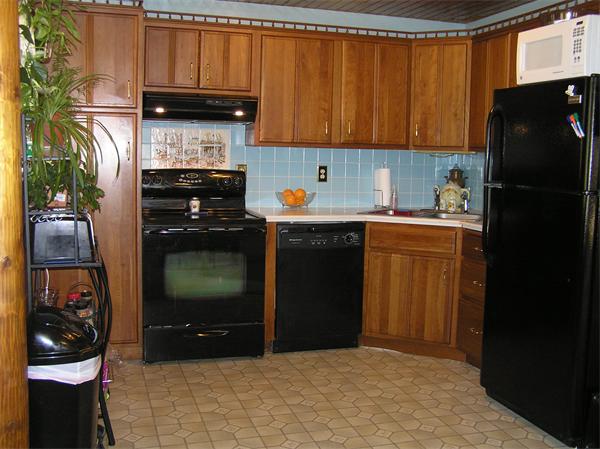 132 Osborne Road Ware, MA 01082 - Photo 5 of 10 Gallery Image 5