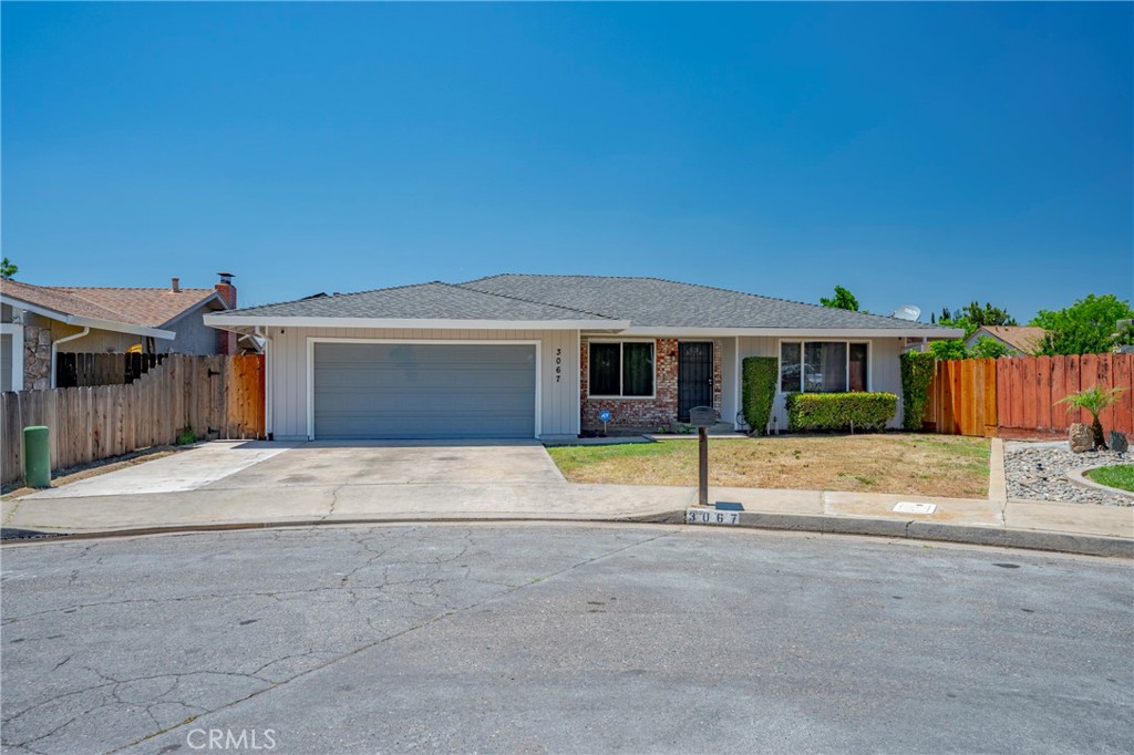 3067 Marie Court Merced, CA 95340 - Photo 4 of 49